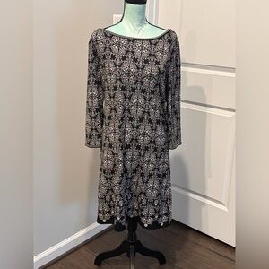 Max Studio Black and White Long Sleeve Dress